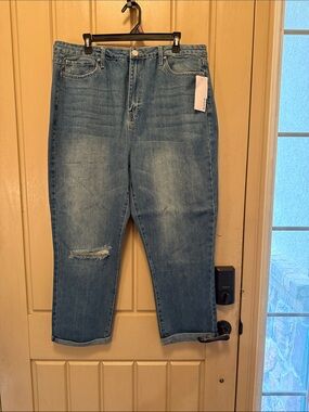 JustFab Light Blue Denim Jeans Size 34 waist